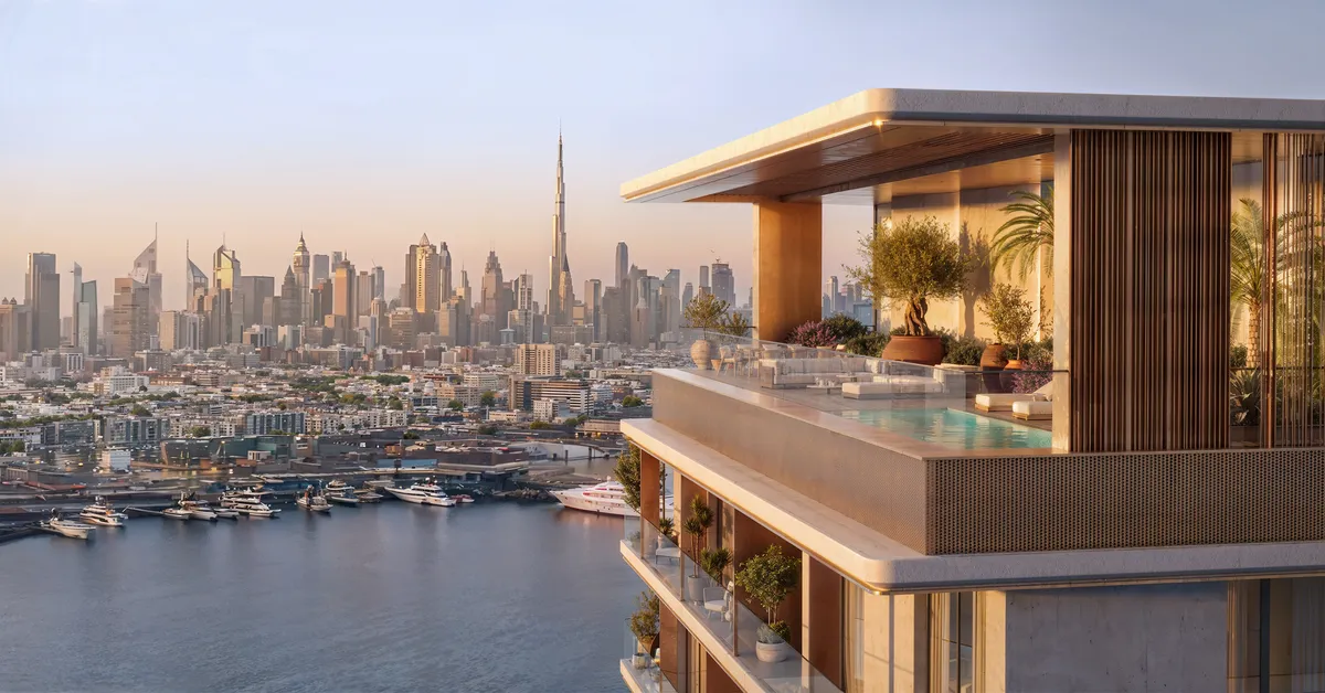 تراس پنتهاوس اوریز با استخر خصوصی رو به خط آسمان دبی