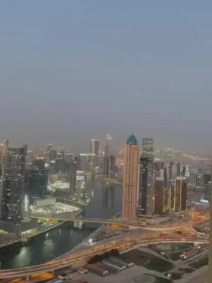 تیک تاک املاک امارات فروش فوری واحد vip# آیکون سیتی aykon city# با نمای habtoor city# و کانال  و downtown# سیتی  و کانال بیزنس بی  برای دیدن نمای داخلی کلیپ های دیگر را مشاهده فرمایید